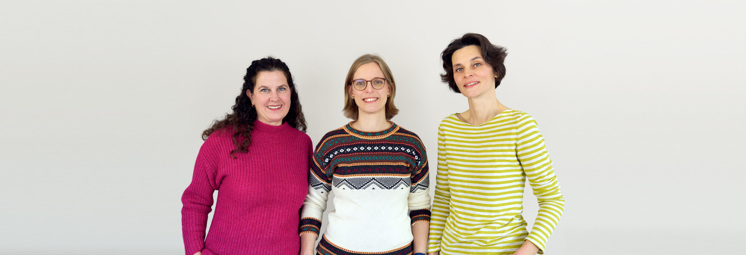 gyn+ Gruppenbild der Praxis-Inhaberinnen Daniela Gräf, Evi Lauinger-Lörsch und Dr. med. Barbeleis Zilk